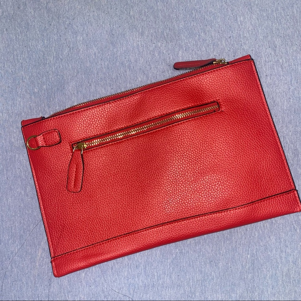 Red Clutch